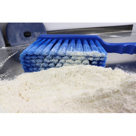 Brosse large avec manche long